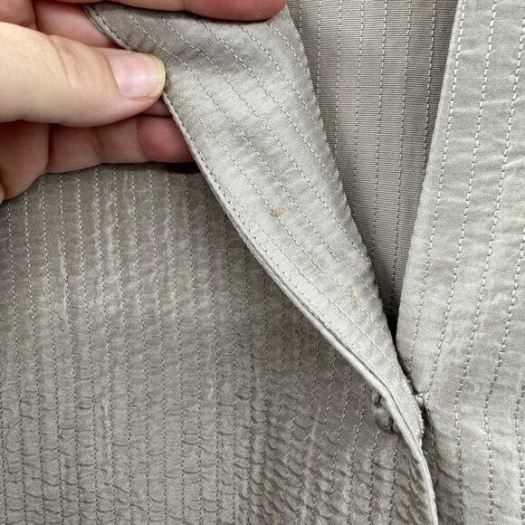 Eileen Fisher Silk Blend Textured Button Blouse Sz M Taupe Old Money Luxury - Picture 8 of 11